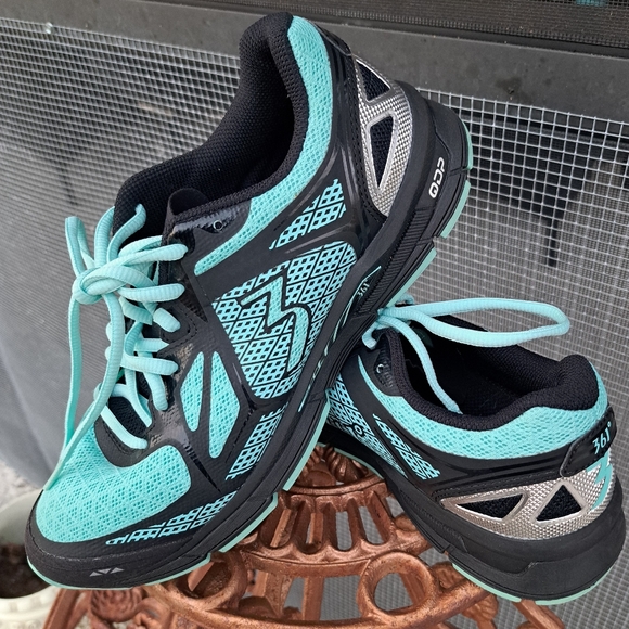 361° Fractal Teal and Black Athletic Shoes - Picture 6 of 10